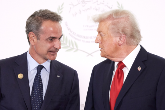 Μητσοτάκης για την επίθεση στη δεξίωση του Τραμπ: «Ανακούφιση που ο πρόεδρος είναι ασφαλής»